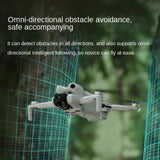 DJI Mini 4 Pro, una mini cámara aérea todo en uno de DJI, es un dron de nivel básico que realiza tomas panorámicas de forma inteligente.